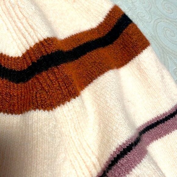 Loft striped sweater with roll neck and notch sleeves with side vents S Petite - Picture 6 of 10